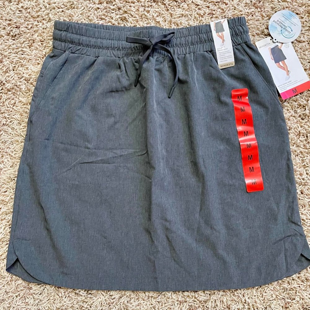 Mondetta Women's Active Moisture Wicking Woven Skirt Grey, Size Medium (New)